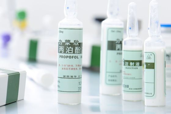 Good price FDF 2% Anaesthetic Propofol Emulsion  10ml : 200mg GMP online